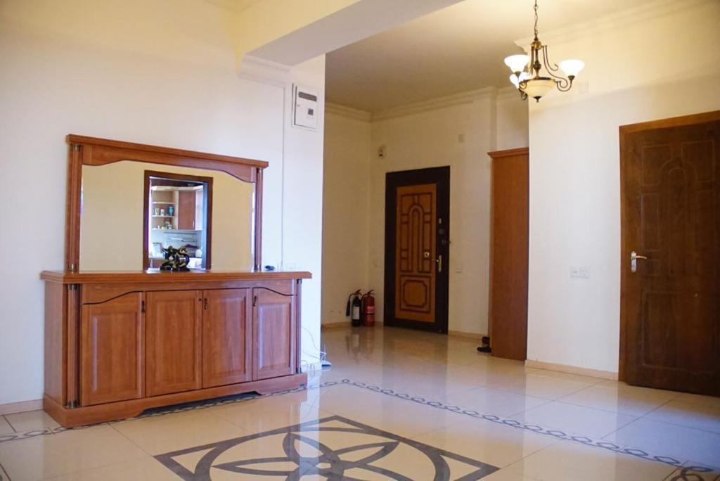 Ferienwohnung Nizami Street Baku Exterior foto